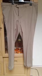 Bruin kaki herenbroek (Maat 60) NIEUW, Bruin, Nieuw, Overige maten, Ophalen of Verzenden