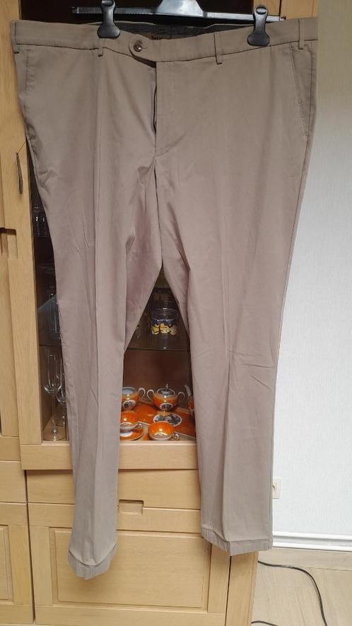 Bruin kaki herenbroek (Maat 60) NIEUW, Kleding | Heren, Broeken en Pantalons, Nieuw, Overige maten, Bruin, Ophalen of Verzenden