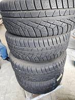 Set van 4 Winterbanden Pirelli met VW velgen, Autos : Pièces & Accessoires, Pneus & Jantes, Pneus et Jantes, Pneus hiver, 16 pouces