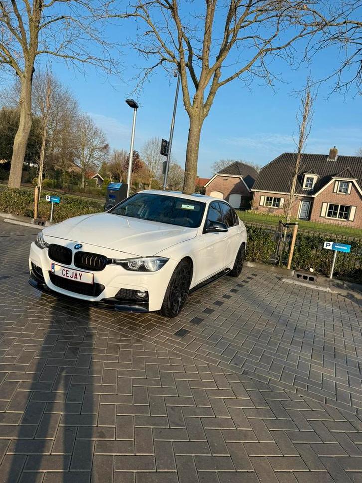 BMW 330i 2017, Auto's, BMW, Particulier, 3 Reeks, ABS, Achteruitrijcamera, Adaptieve lichten, Adaptive Cruise Control, Airbags