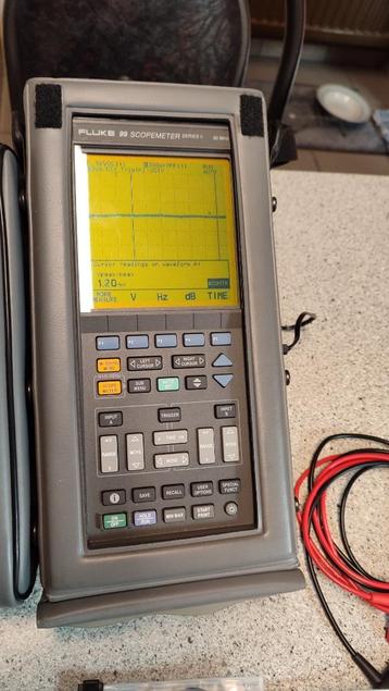 Fluke 99 series2 Scopemeter 50Mhz beschikbaar voor biedingen