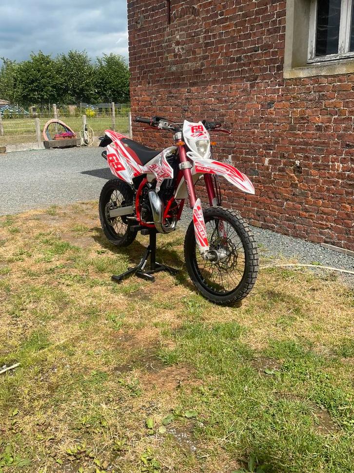 BETA RR50 ENDURO 2013, Fietsen en Brommers, Brommers | Overige merken, Gebruikt, Klasse B (45 km/u), Ophalen
