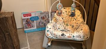 Wipstoel Fisher price met trilfunctie en speelboog beschikbaar voor biedingen
