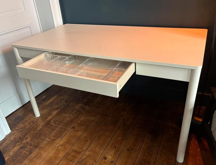 Bureau Ikea blanc cassé (Tonstad), Maison & Meubles, Bureaux, Comme neuf, Bureau, Enlèvement
