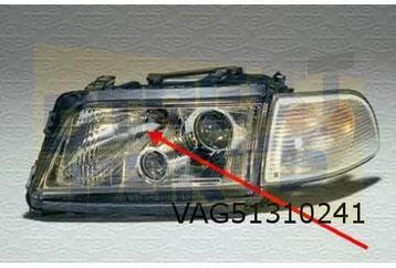 Audi A8 (-2/99) koplampglas Links OES! 4D0941115 beschikbaar voor biedingen