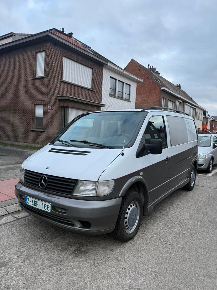 Mercedes vito 112cdi / lichte vracht / eerste eigenaar, Auto's, Bestelwagens en Lichte vracht, Bedrijf, ABS, Airbags, Airconditioning