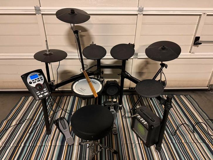 Roland TD-11 Drumset, Musique & Instruments, Batteries & Percussions, Comme neuf, Roland, Enlèvement