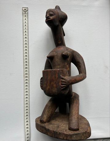 Statue Africaine beschikbaar voor biedingen