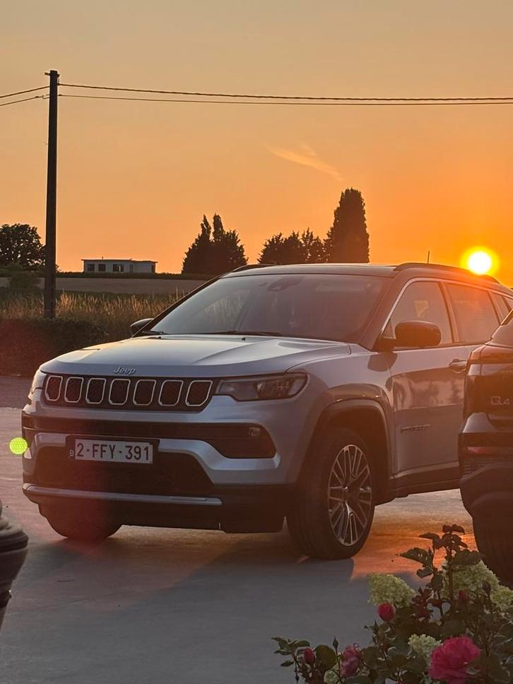 Jeep Compass 1.5T MHEV Limited Edition - Glacier (Silver), Auto's, Jeep, Particulier, Compass, 360° camera, ABS, Achteruitrijcamera