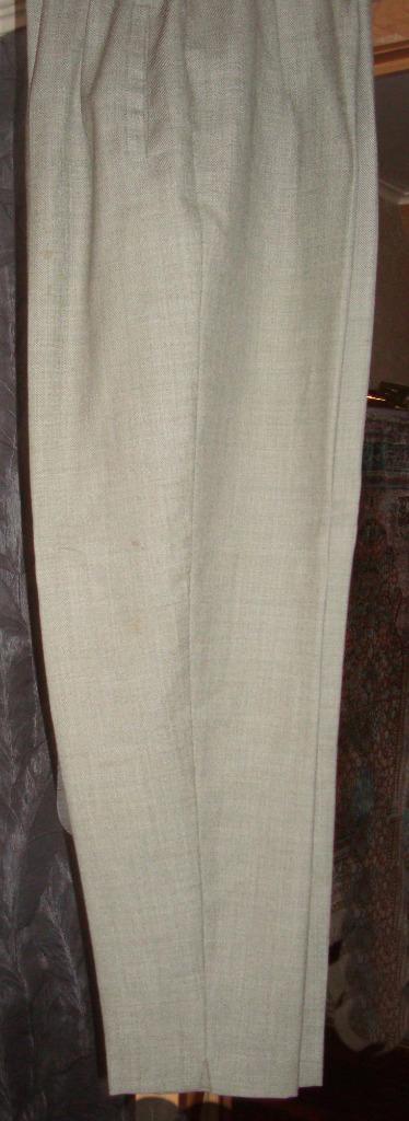 diverse verzorgde damesbroeken - maat 42/44 - 4 voor 10 €, Kleding | Dames, Broeken en Pantalons, Zo goed als nieuw, Maat 42/44 (L)