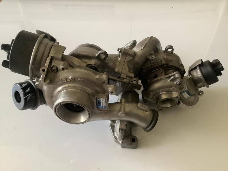 Bi Turbo Volkswagen Crafter  Turbo Transporter T5, T6 2.0TDI, Auto-onderdelen, Motor en Toebehoren, Volkswagen, Nieuw, Ophalen