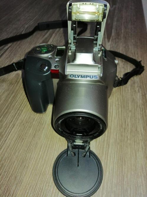 Te koop fototoestel OLYMPUS IS-200 met lens, Audio, Tv en Foto, Fotocamera's Analoog, Gebruikt, Spiegelreflex, Olympus, Ophalen