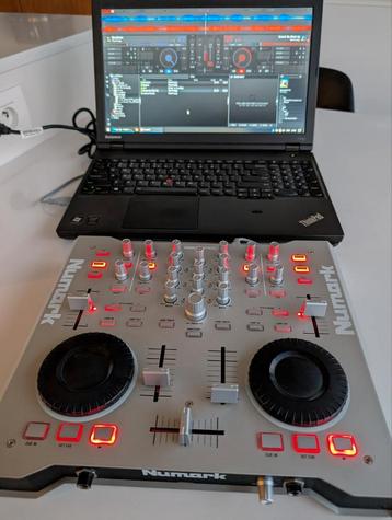 Numark OnmiControl + laptop T540p met SSD beschikbaar voor biedingen