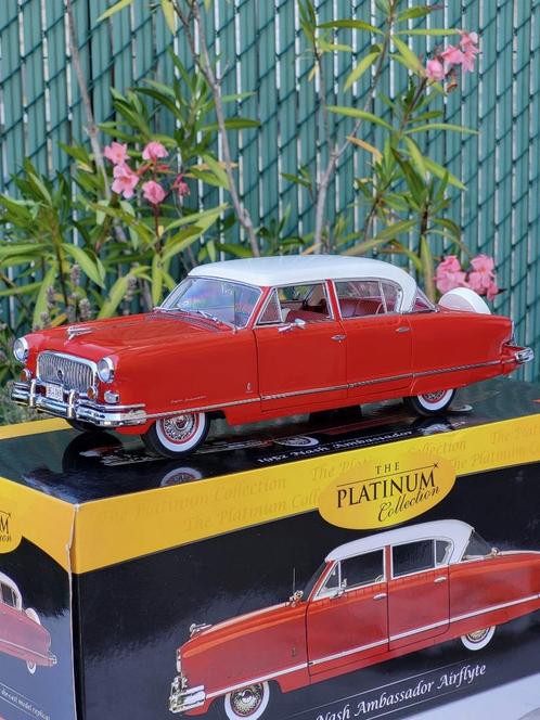 1:18 Sun Star Platinum 5116 1952 Nash Ambassador Airflyte, Hobby & Loisirs créatifs, Voitures miniatures | 1:18, Comme neuf, Voiture