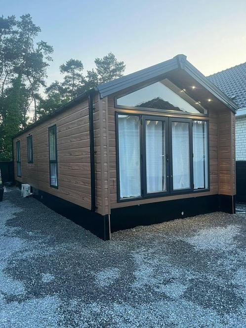 Chalet 3.80x11m, Caravans en Kamperen, Stacaravans, tot en met 3, Ophalen