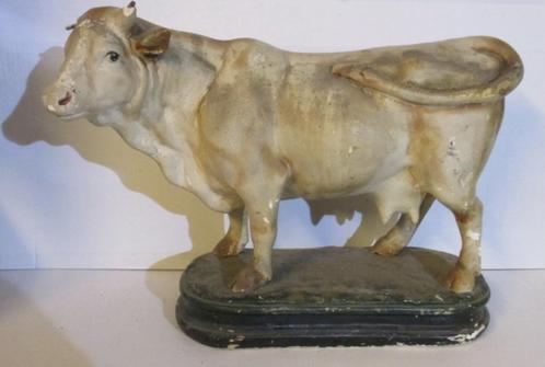 Très vieille vache en plâtre de la vitrine d'une boucherie, Antiquités & Art, Curiosités & Brocante, Enlèvement ou Envoi