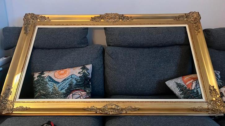 Grote vergulde lijst met ornamenten – 140  80 cm, Antiek en Kunst, Antiek | Woonaccessoires, Ophalen