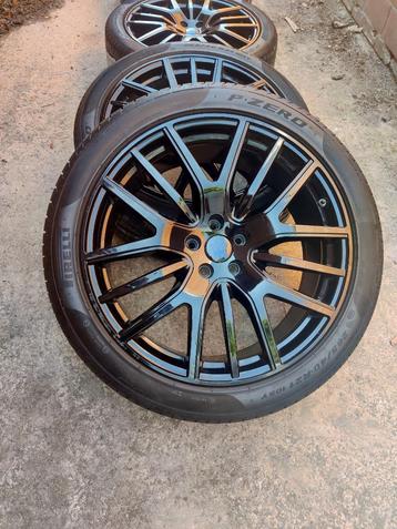 Originele 21 inch Maserati velgen beschikbaar voor biedingen