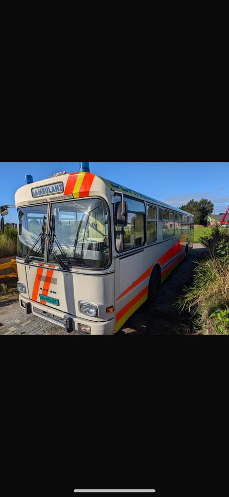 Prachtige Man 240 bloedbank bus geheel origineel, Autos, Camions, Particulier, MAN, Diesel, Enlèvement