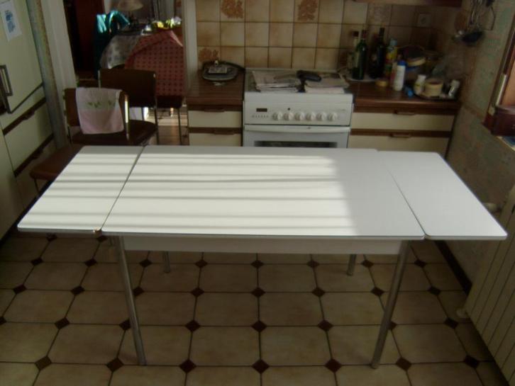 Vintage Formica tafel uit de jaren 70 met verlengstukken, Antiek en Kunst, Antiek | Meubels | Tafels, Ophalen