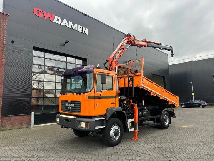 MAN 18.284 4x4 3 zijdige kipper/ Kraan (bj 1999), Auto's, Vrachtwagens, 4x4, ABS, Airconditioning, Elektrische buitenspiegels