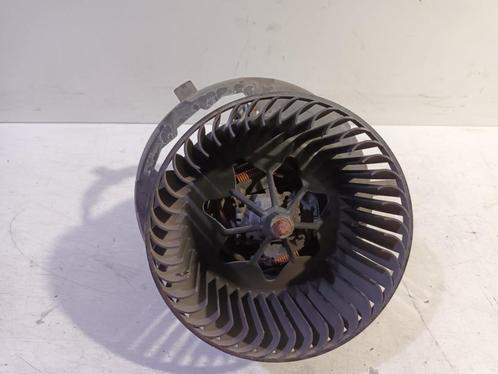 KACHEL VENTILATORMOTOR Golf VI (5K1) (3C1820015T), Auto-onderdelen, Airco en Verwarming, Volkswagen, Gebruikt