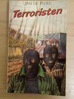 Vakantieliteratuur - jeugdboeken Davidsfonds: “Terroristen”, Gelezen, Jan De Pierre, Ophalen of Verzenden, Fictie