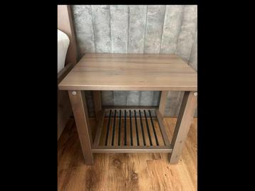 Bed  beschikbaar voor biedingen