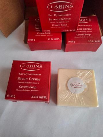 Clarins crèmezeep met sheaboter  beschikbaar voor biedingen