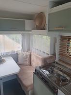 Super mooie opgeknapte caravan, Caravans en Kamperen, Particulier, Mover, Vast bed