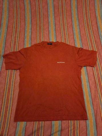 Tshirt balanciaga beschikbaar voor biedingen