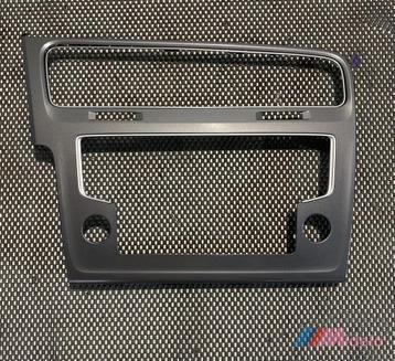 VW GOLF VII NAVIGATIE INLIJST ZILVER 5G1819743 beschikbaar voor biedingen