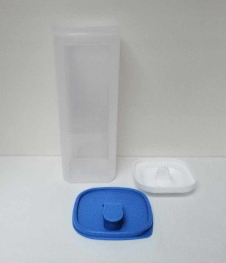 Tupperware™ « Schenkkan vierkant + filter » wit en blauw, Huis en Inrichting, Keuken | Tupperware, Nieuw, Bus of Trommel, Blauw