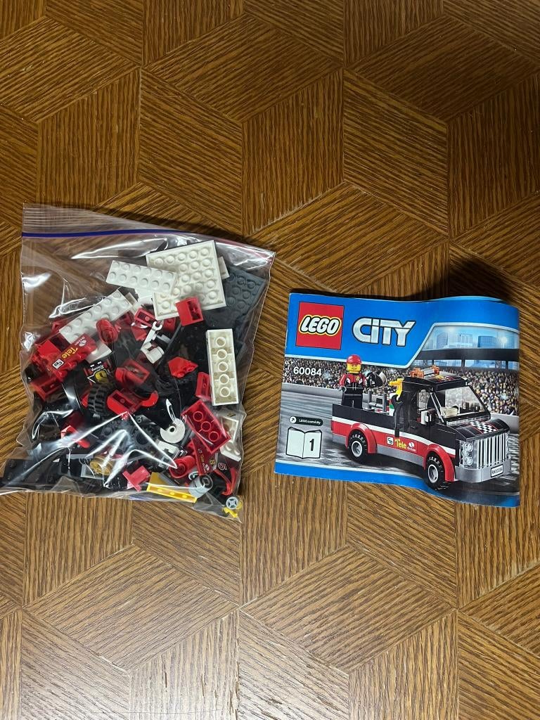 Lego CIty Racemotor Transport 60084, Ophalen of Verzenden, Zo goed als nieuw, Complete set, Lego