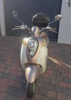 SYM Mio 50 klasse A/2017/9300km, Fietsen en Brommers, Scooters | SYM, Klasse A (25 km/u), Zo goed als nieuw, Benzine, 50 cc