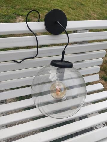 Hanglamp beschikbaar voor biedingen