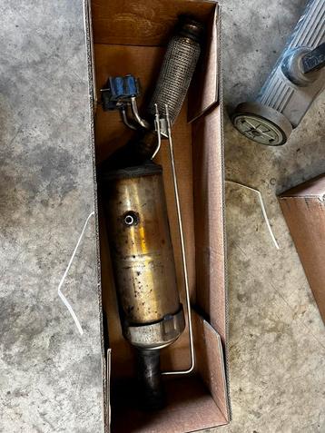 Roetfilter DPF Citroen Peugeot DS beschikbaar voor biedingen