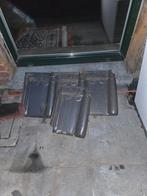 Tuiles et velux GRATUITS, Bricolage & Construction, Gris, Enlèvement ou Envoi, Pierre ou Argile, Comme neuf