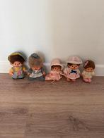 Vintage Monchhichi Familie – 5 x 8 cm + Attribuut, Jaren 80, Ophalen, Gebruikt