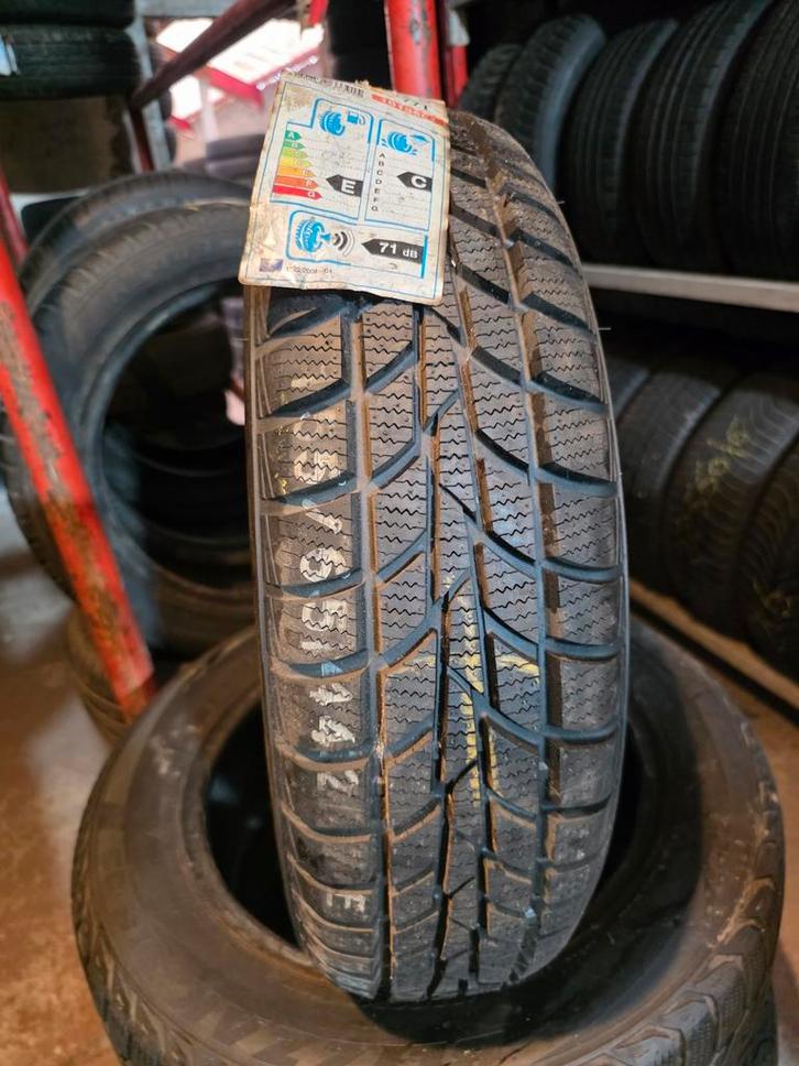 155 65r15 hankook avec montage et équilibrage, Auto-onderdelen, Besturing, Gebruikt, Ophalen