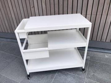 rol-serveertafel, trolley IKEA Trotten, nieuw à 60% korting beschikbaar voor biedingen