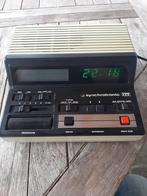Klokradio ITT SYNCHROTRONIC 109 uit 1979, topstaat, Audio, Tv en Foto, Radio's, Ophalen of Verzenden, Zo goed als nieuw, Radio