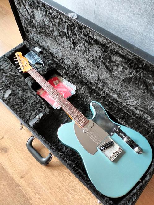 Fender Chrissie Hynde Telecaster Ice Blue Metallic RW, Muziek en Instrumenten, Snaarinstrumenten | Gitaren | Elektrisch, Zo goed als nieuw