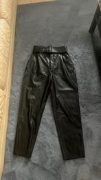 Pantalon en cuir noir de la marque Zara, Vêtements | Femmes, Leggings, Collants & Bodies, Enlèvement, Neuf, Taille 36/38 (S)