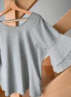 Prachtige glitter T-shirt met open rug. Zeer speciale mouwen, Kleding | Dames, Blouses en Tunieken, Maat 38/40 (M), Only, Ophalen of Verzenden