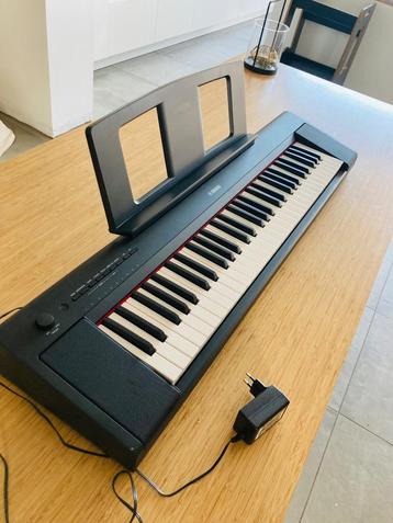 Nieuwe Yamaha NP-15B Piaggero digitale piano (januari2024)