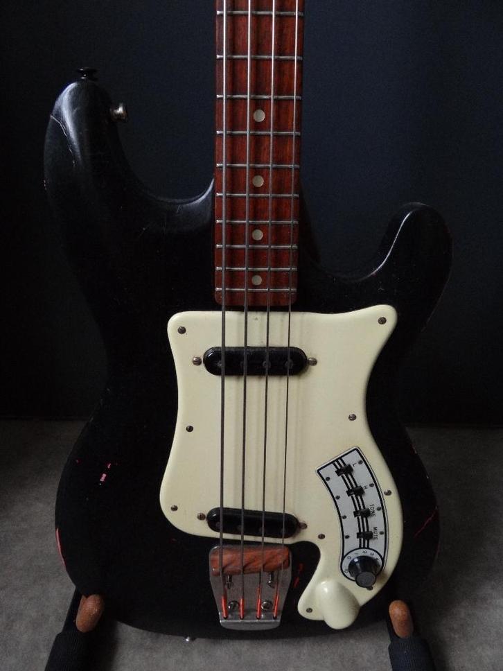 Guitare Basse Hagstrom Futurama 2 Vintage 1964., Musique & Instruments, Instruments à corde | Guitares | Basses, Utilisé, Électrique