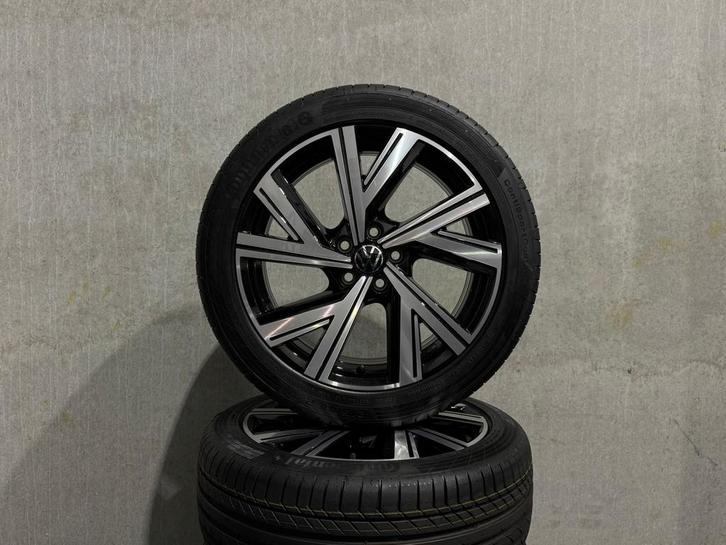 17” Originele Volkswagen Polo 2G “Bergamo” R-Line NIEUW OEM, Auto-onderdelen, Banden en Velgen, Banden en Velgen, Zomerbanden