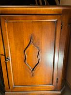 Hoekkast, Antiek en Kunst, Ophalen