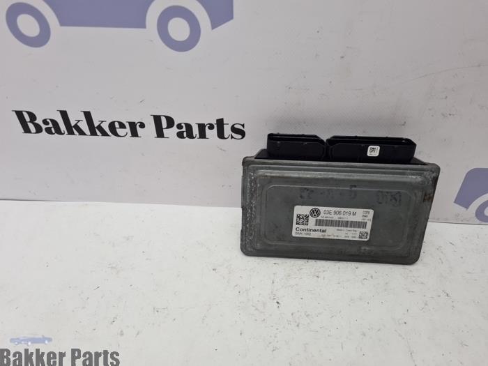 Ordinateur gestion moteur d'un Volkswagen Polo, Autos : Pièces & Accessoires, Électronique & Câbles, Volkswagen, Utilisé, 3 mois de garantie